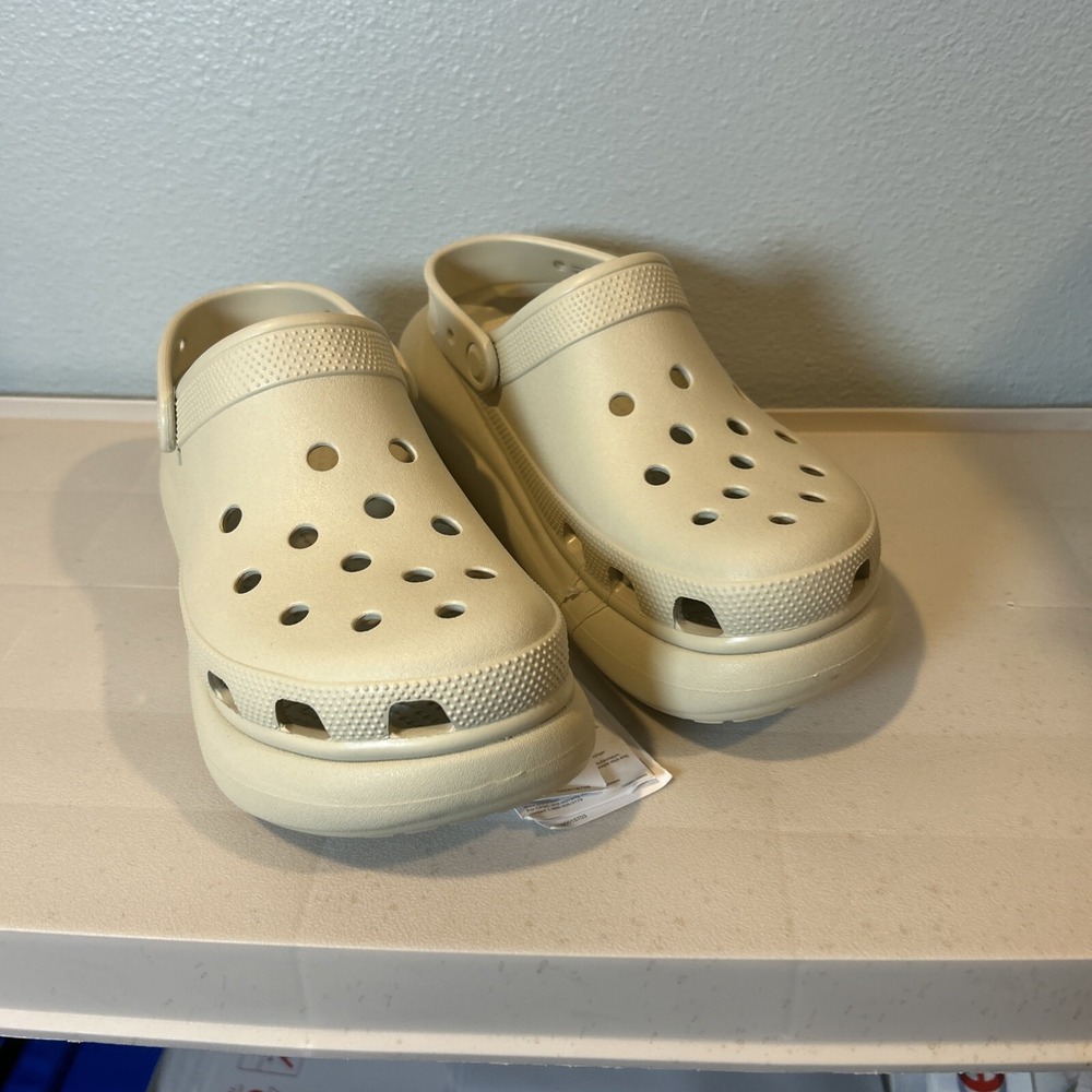 Crocs Classic Crush Clog Women 9 Men 7 Bone Beige Khaki Platform 207521-2Y2